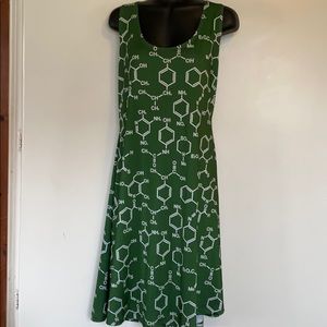 Cowcow chemical bonds dress